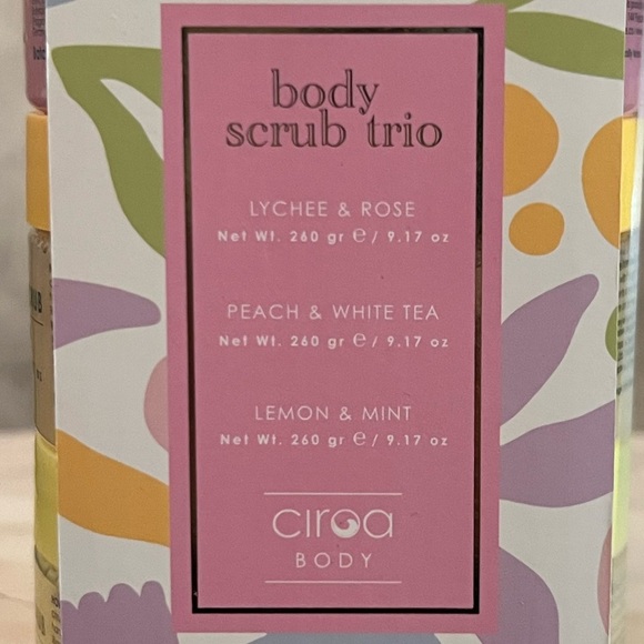 ⚡️Ciroa Body Scrub Trio - Picture 3 of 3